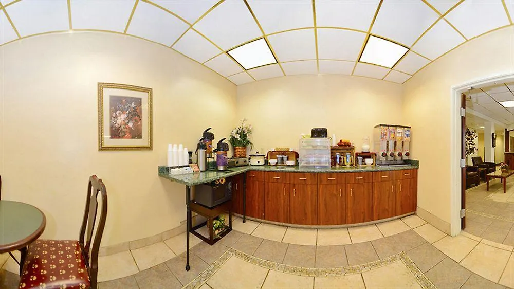 Americas Best Value Inn Луисвилл США